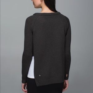 NWT Lululemon Yin to You sweater size 6 black